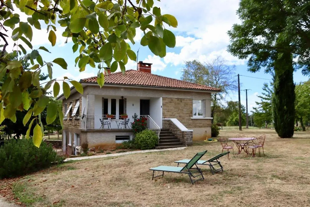 Le Gite De Lardois Miers Hébergement de vacances